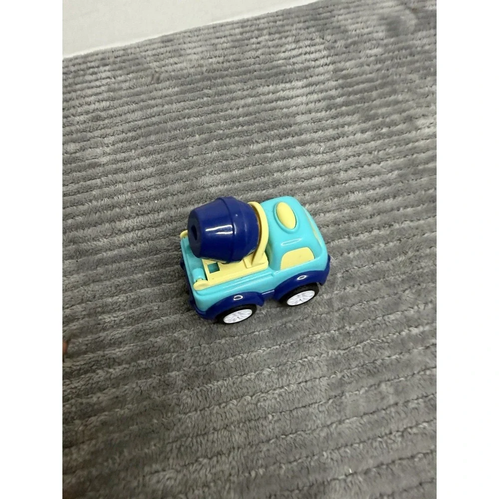 Unbranded Plastic Blue Yellow Concrete Toy Mixer- Some Damage- 4inches x 3inches